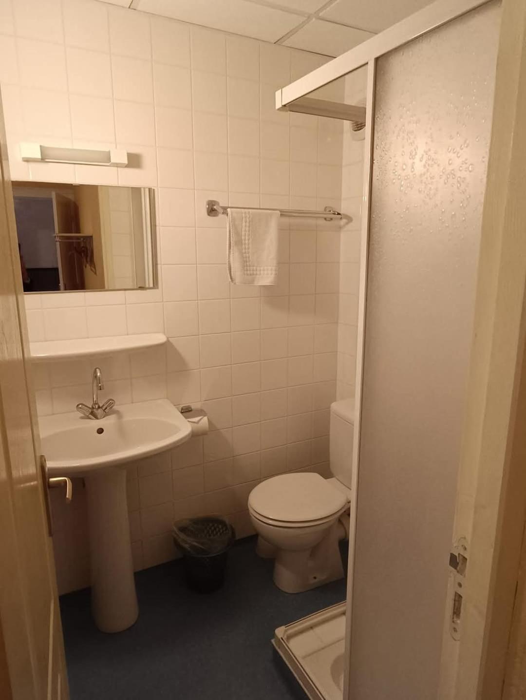 Chambre Chez Marie Et Didier 1 Minute A Pied Du Sanctuaire De לורדה מראה חיצוני תמונה
